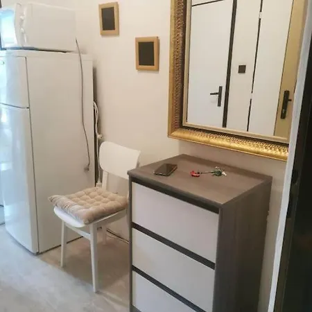 Cozy Near Center Apartment Kosice